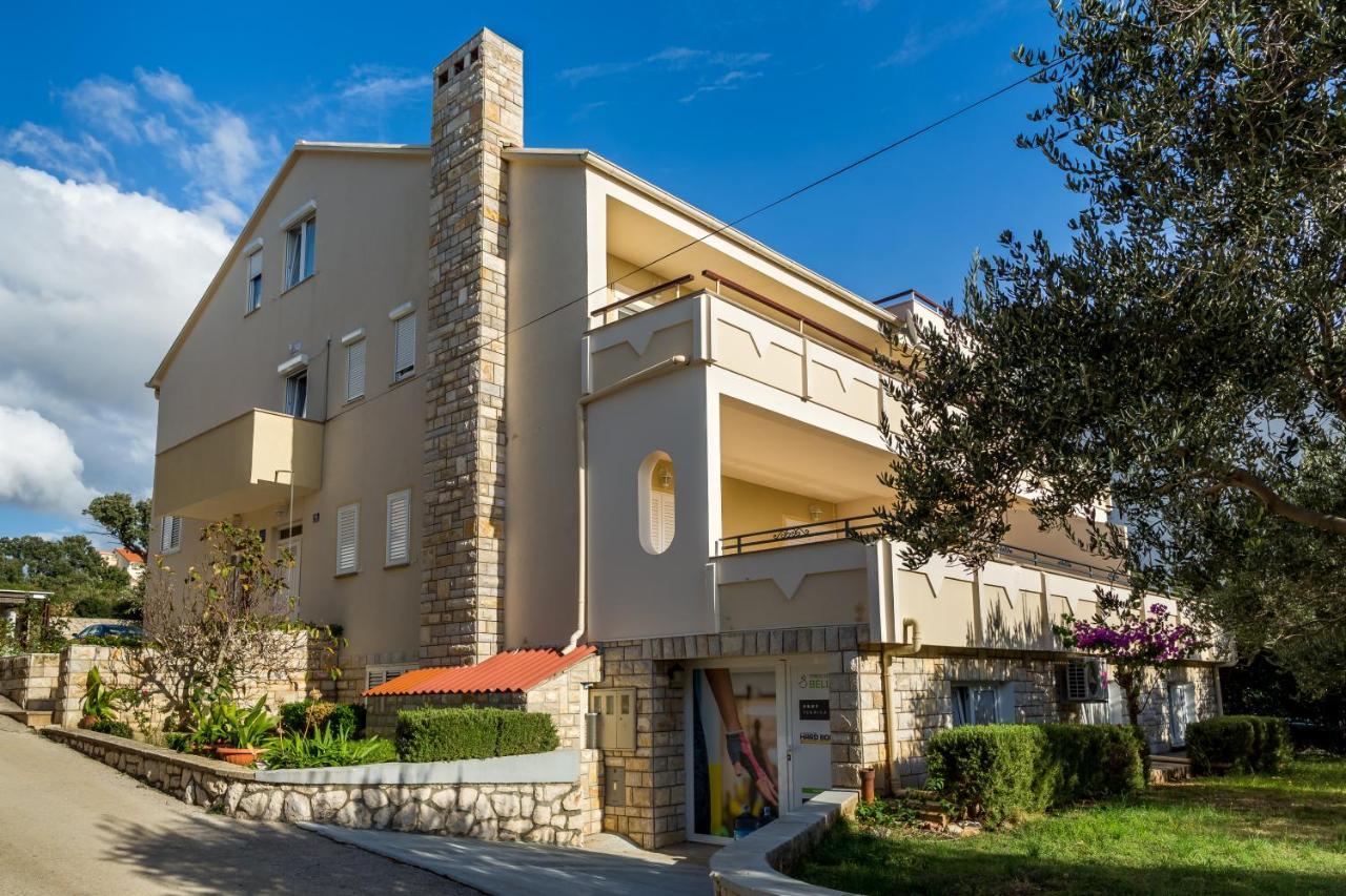 Apartments Tomislav Novalja Luaran gambar